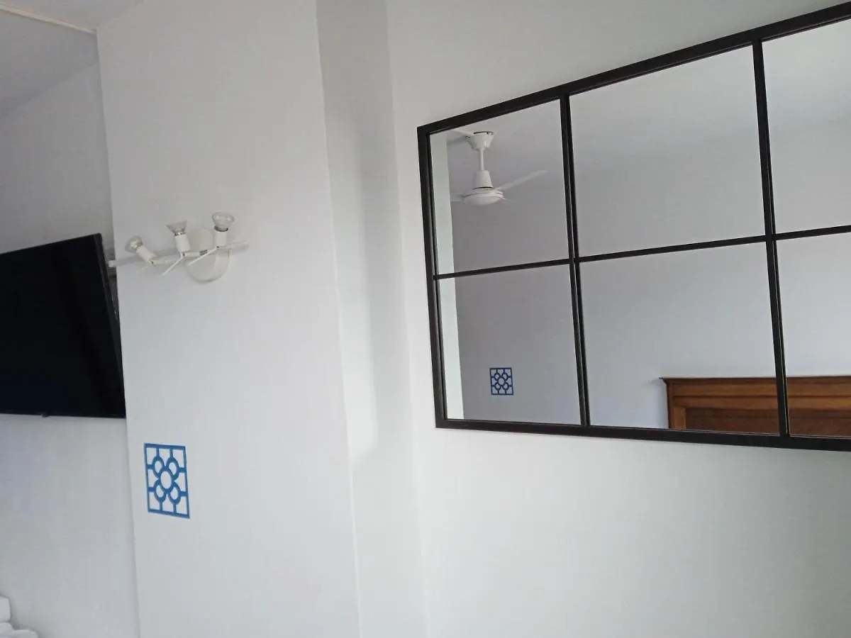 Homestay Superviews: Private Room with Bath, Parking & Netflix Bilbao Spain